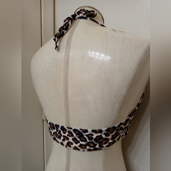 NWT SHEKINI. Tie Front Bikini Top Size S - Picture 2 of 6